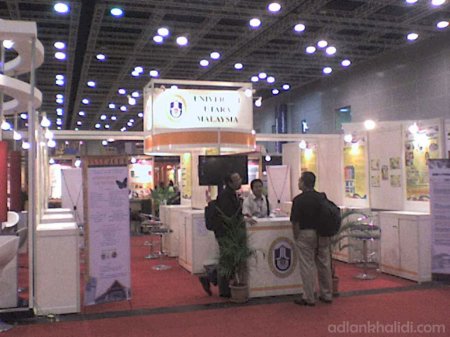 itex-booth-design-uum.jpg